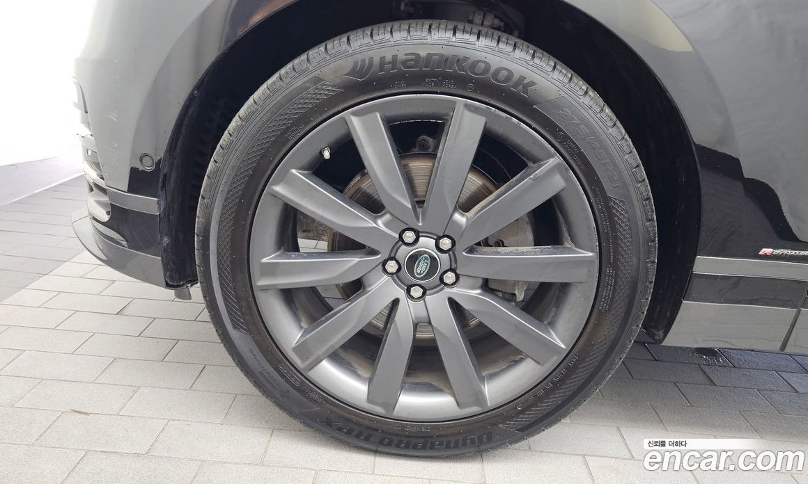 Land Rover Range Rover Velar фото 21