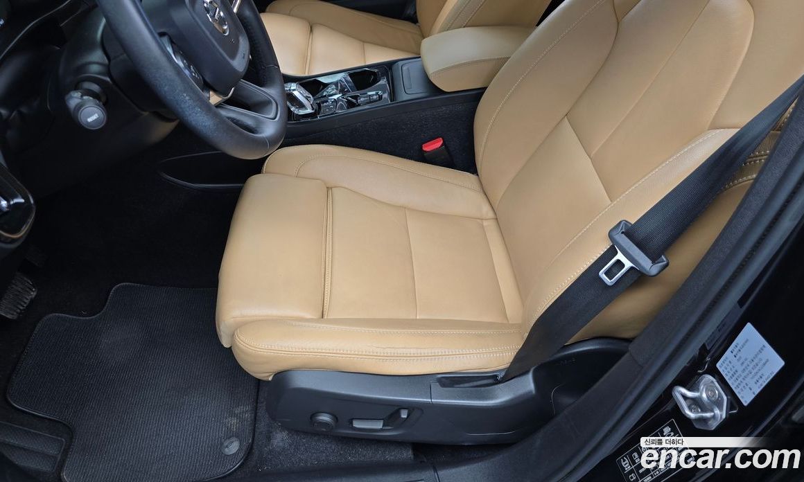 Volvo XC40 фото 31