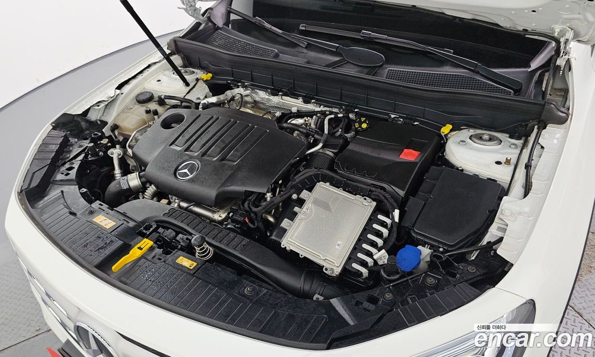 Mercedes-Benz GLB-Class X247 фото 6