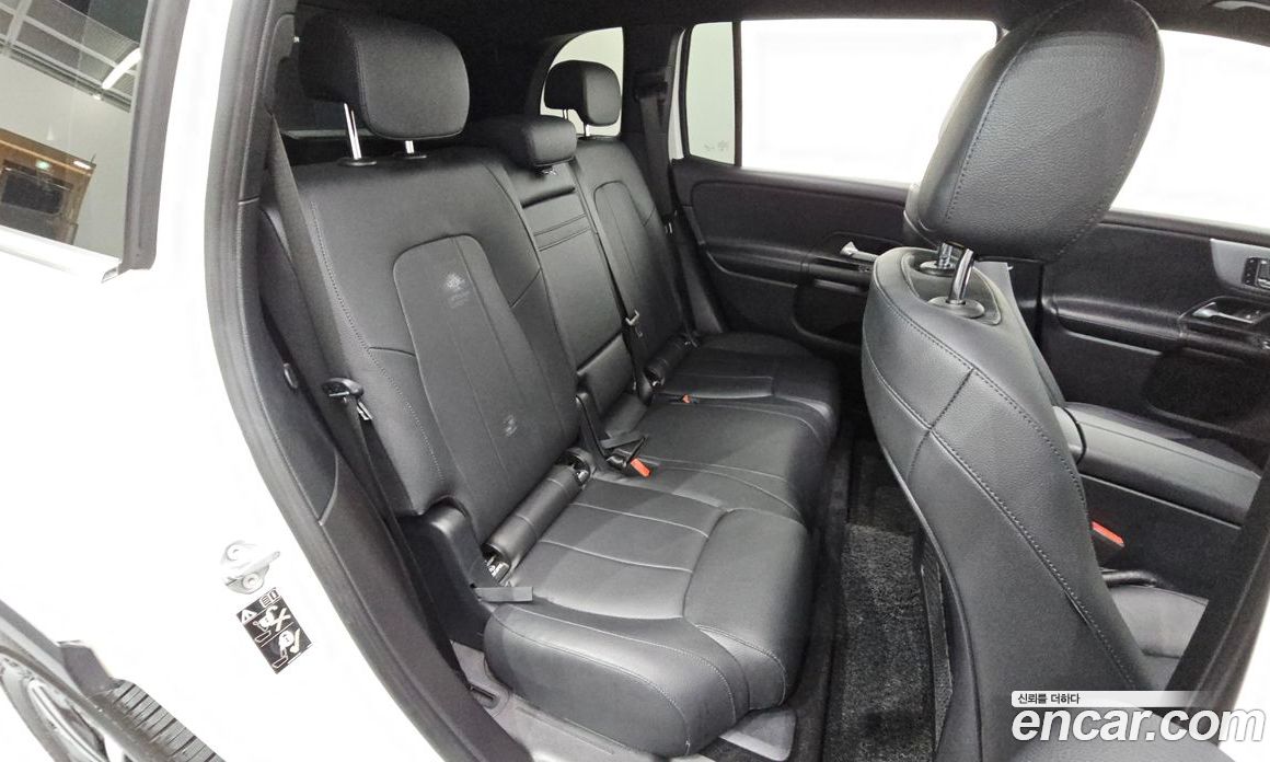 Mercedes-Benz GLB-Class X247 фото 11