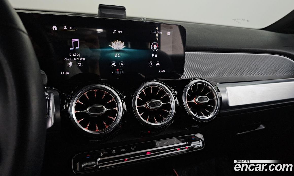 Mercedes-Benz GLB-Class X247 фото 14