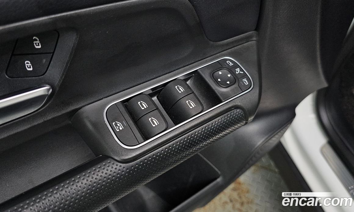 Mercedes-Benz GLB-Class X247 фото 17