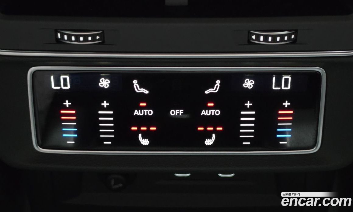 Audi Q7 (4M) фото 32