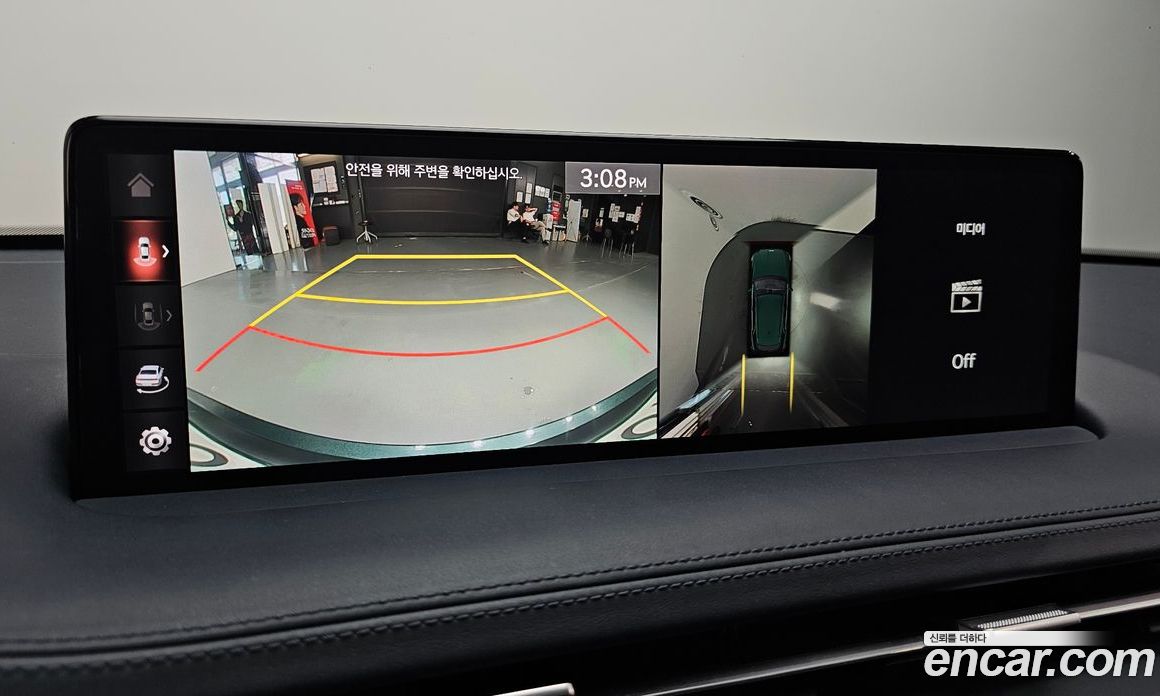Genesis GV70 фото 15