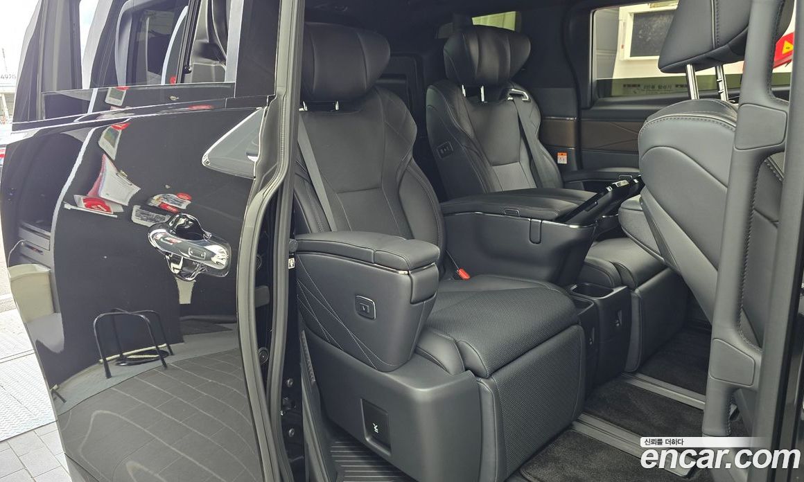 Toyota Alphard 4th Gen фото 11