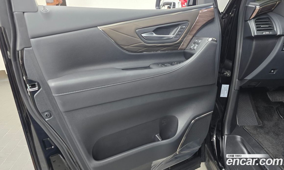 Toyota Alphard 4th Gen фото 24