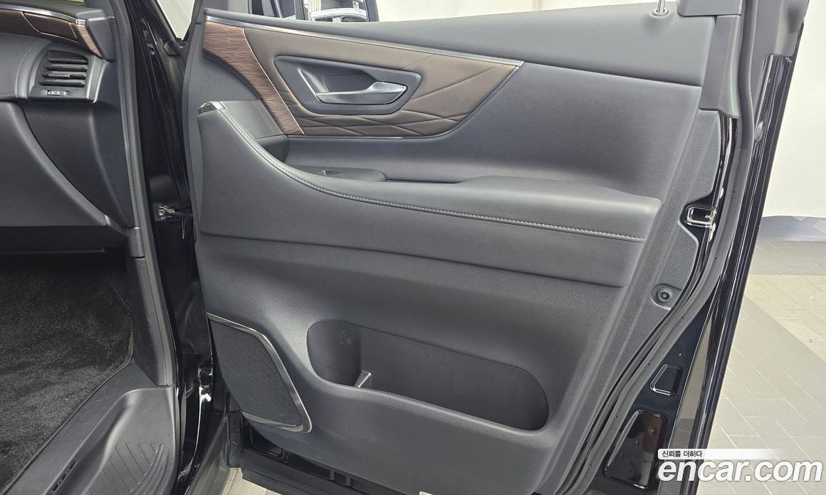 Toyota Alphard 4th Gen фото 25