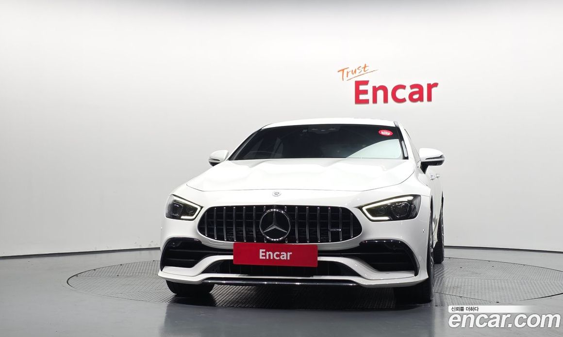 Mercedes-Benz AMG GT фото 3