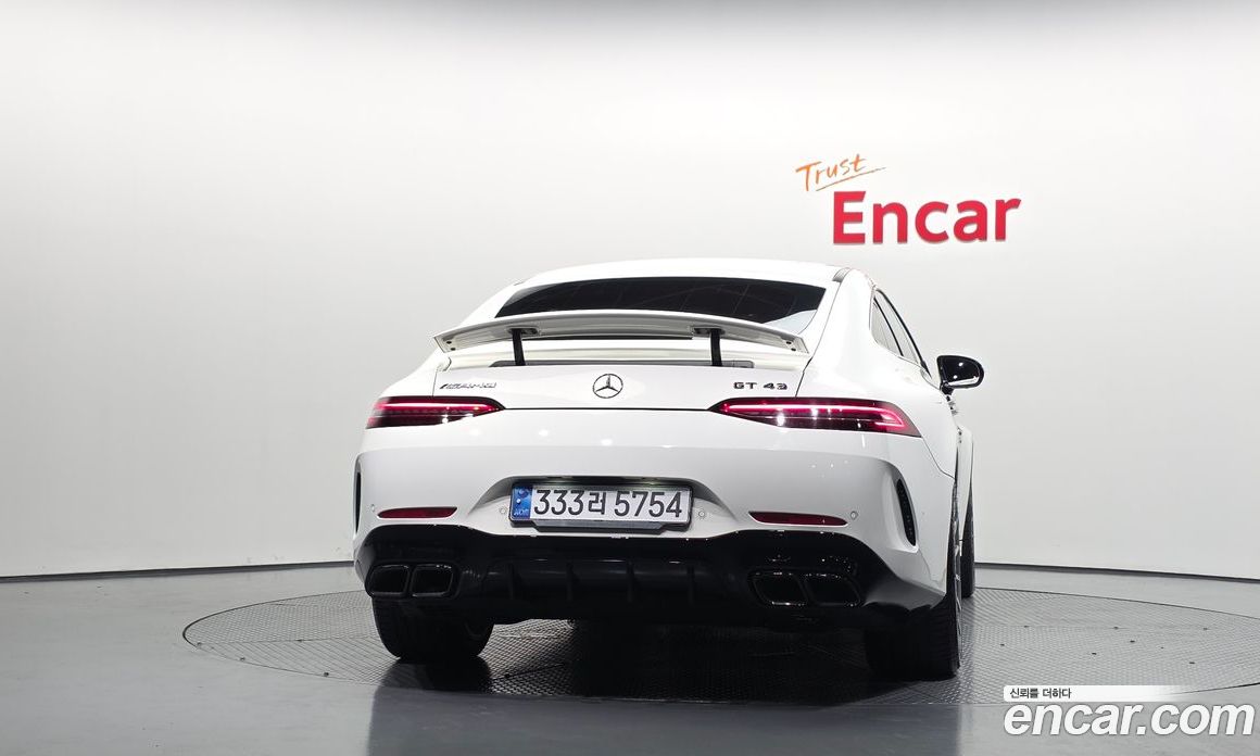 Mercedes-Benz AMG GT фото 4