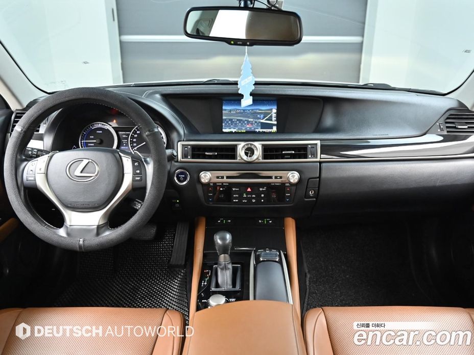 Lexus New GS450h фото 7