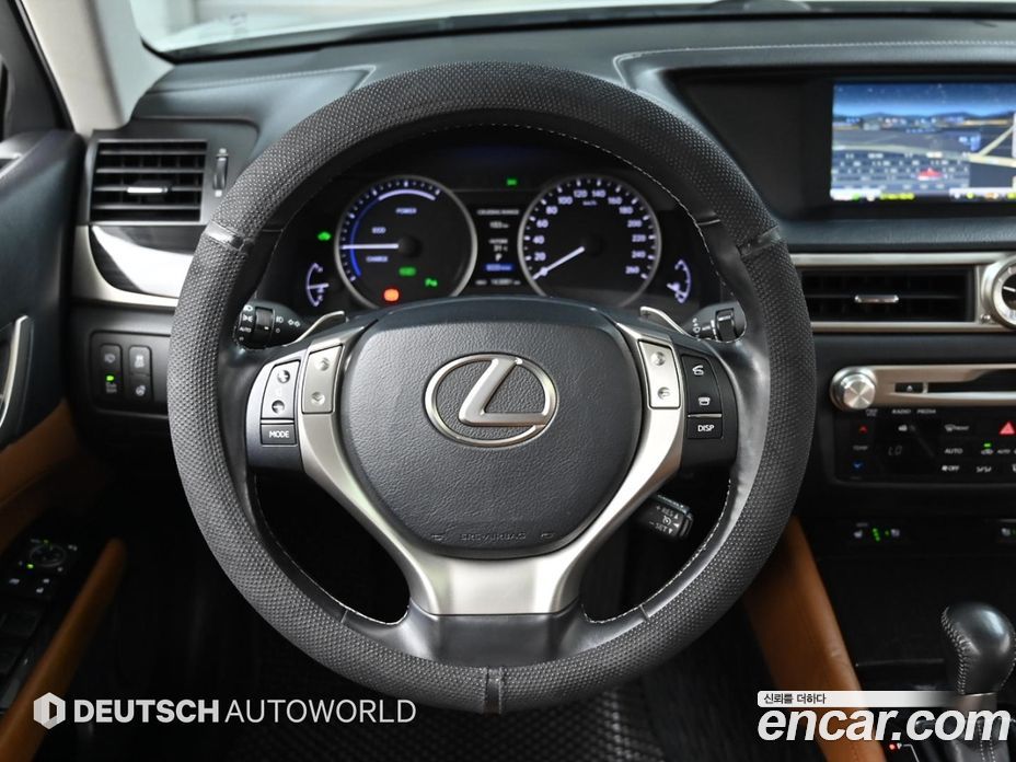 Lexus New GS450h фото 13