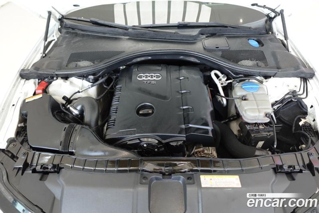Audi A6 (C7) фото 6