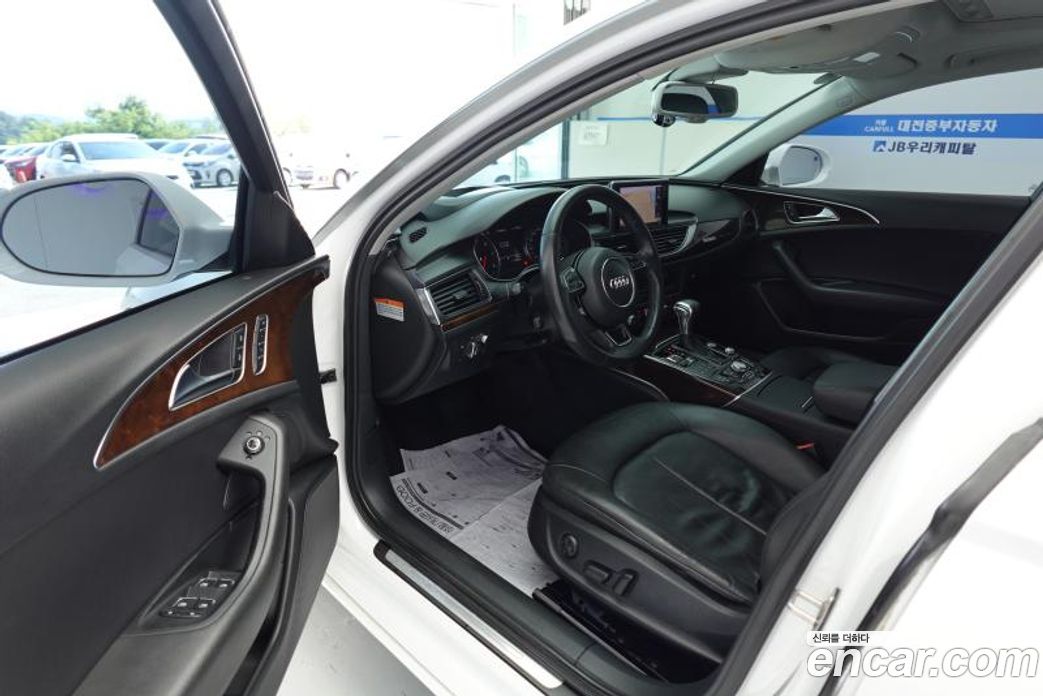 Audi A6 (C7) фото 10