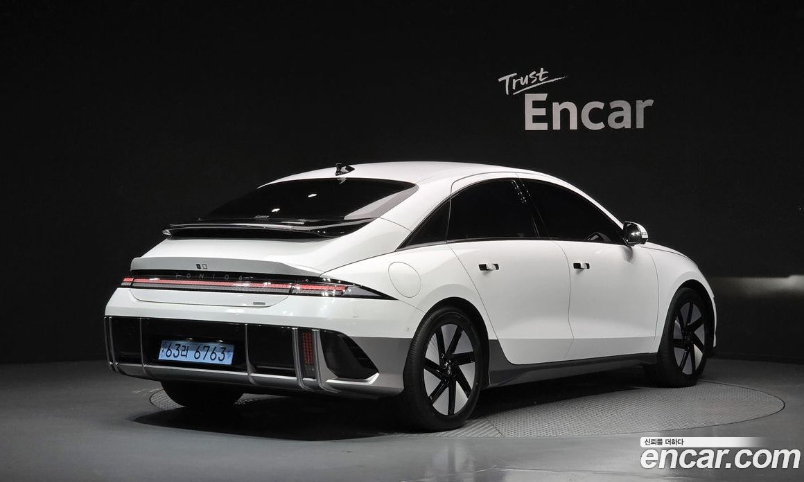 Hyundai Ioniq 6 фото 2