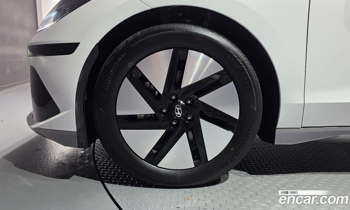 Hyundai Ioniq 6 фото 5