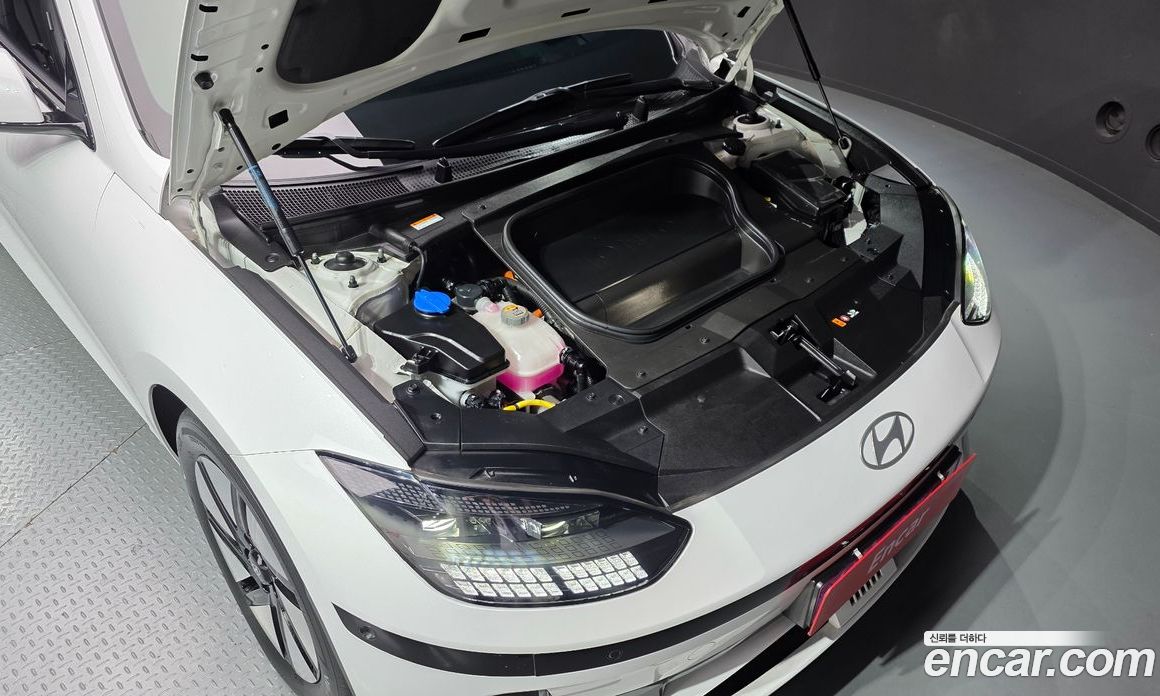 Hyundai Ioniq 6 фото 6