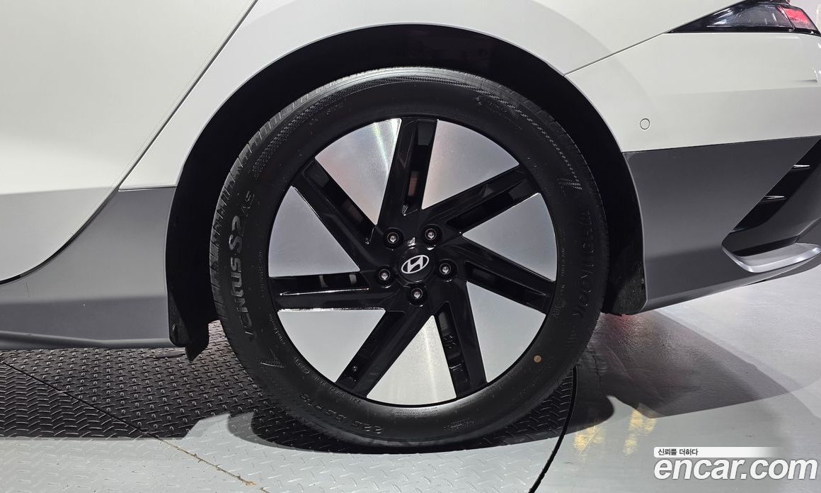 Hyundai Ioniq 6 фото 21