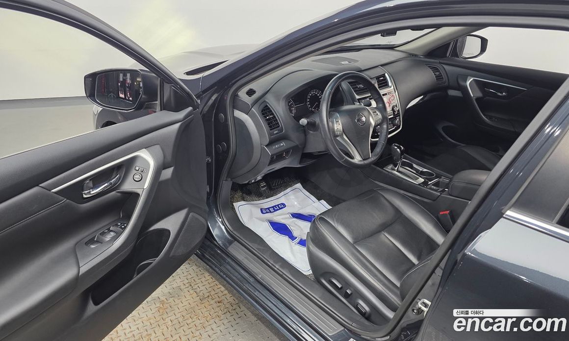 Nissan Altima (L33) 5th Gen фото 10