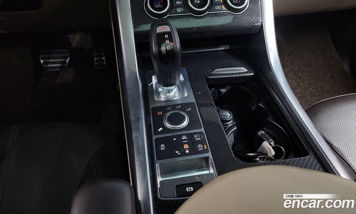 Land Rover Range Rover Sport 2nd Gen фото 9