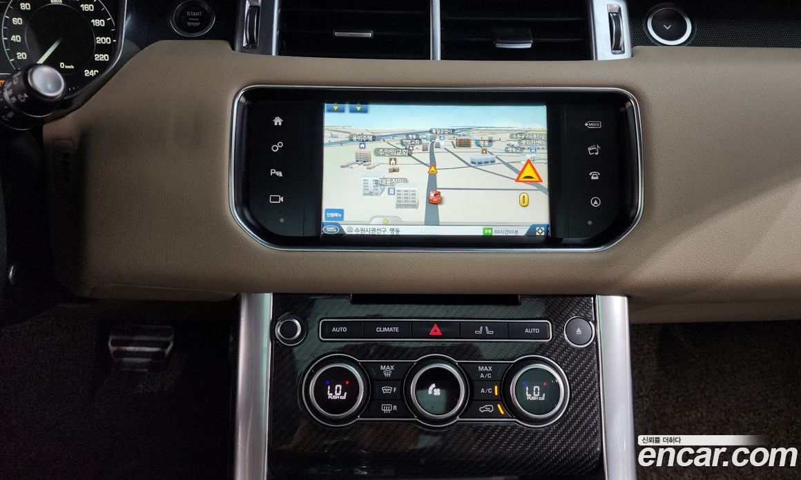 Land Rover Range Rover Sport 2nd Gen фото 13