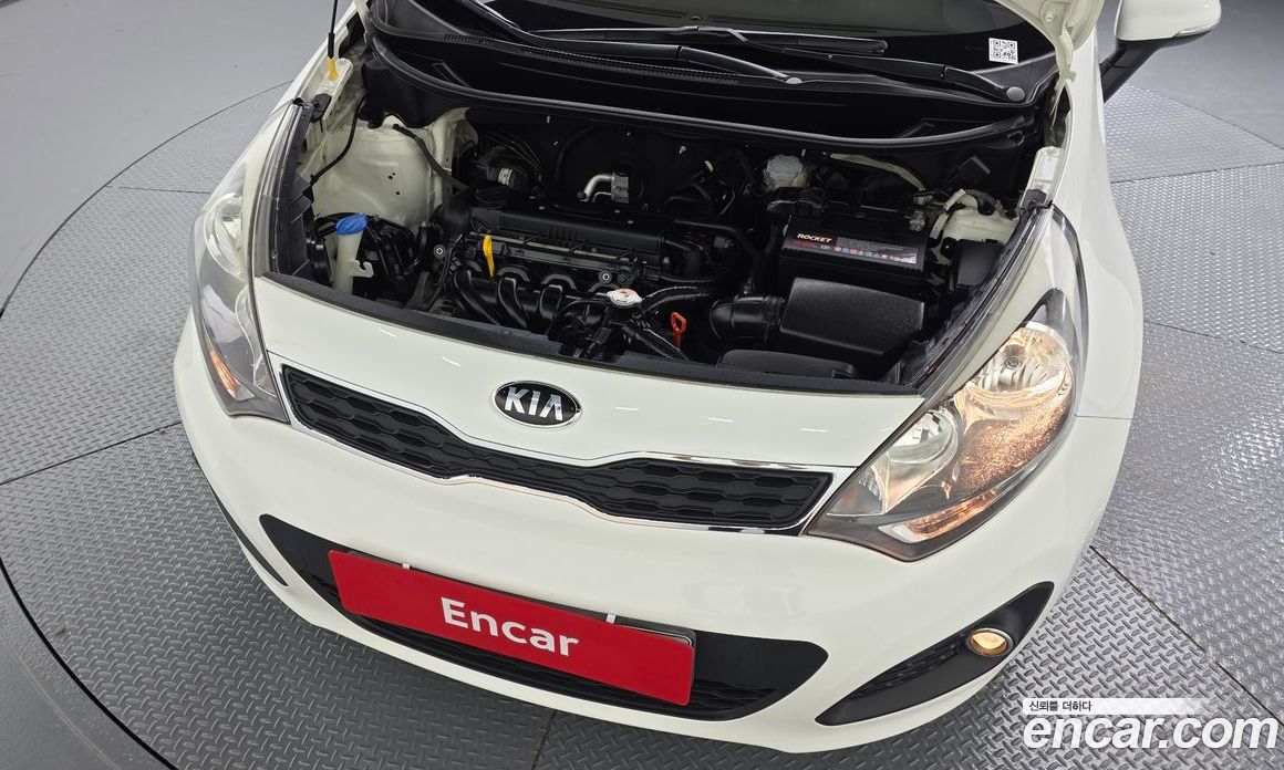 Kia Pride 3rd Gen фото 6