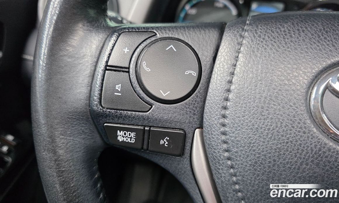 Toyota RAV4 4th Gen фото 17