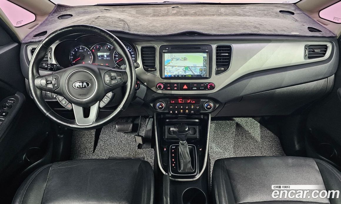 Kia Carens 3rd Gen фото 7
