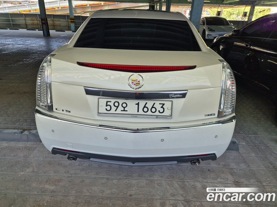 Cadillac CTS 2nd Gen фото 4