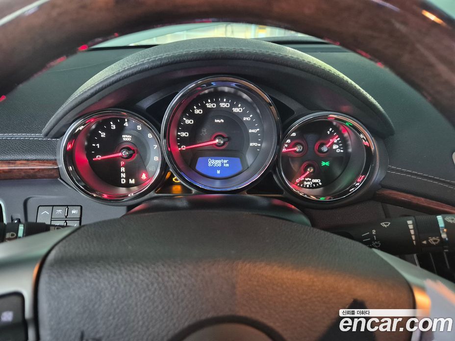 Cadillac CTS 2nd Gen фото 8