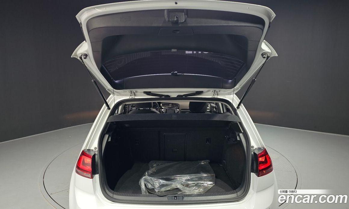 Volkswagen Golf 7th Gen фото 20