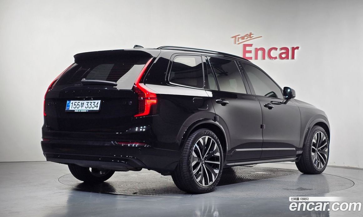 Volvo XC90 2nd Gen фото 2