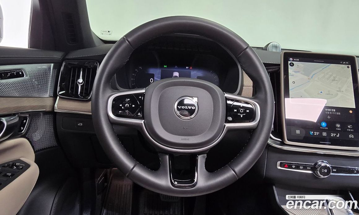 Volvo XC90 2nd Gen фото 13