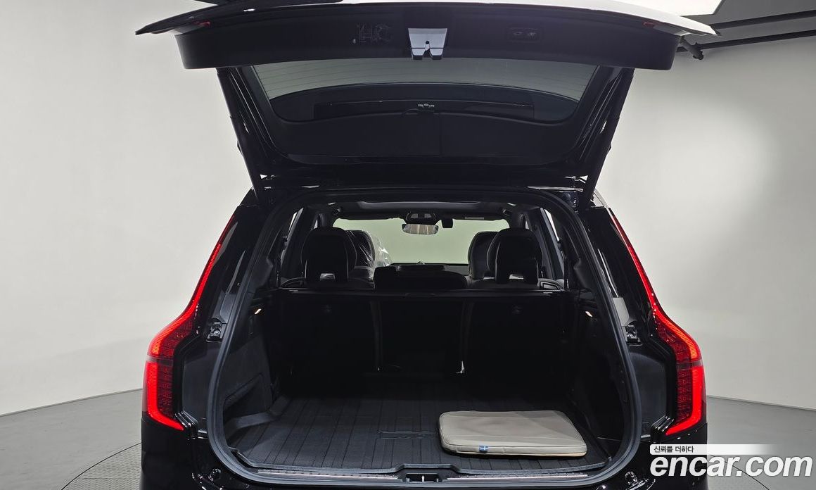 Volvo XC90 2nd Gen фото 19