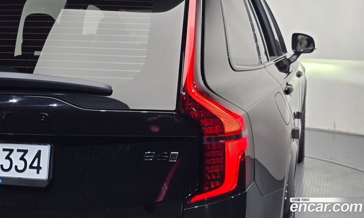 Volvo XC90 2nd Gen фото 23