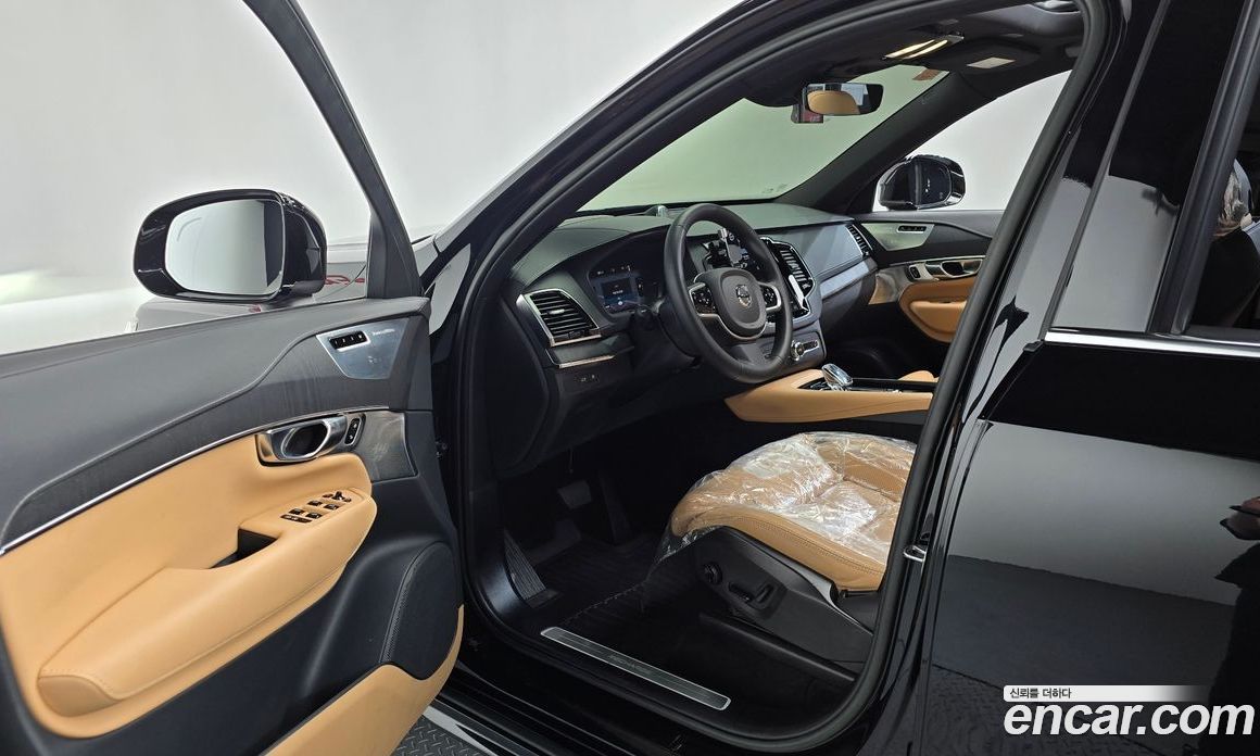 Volvo XC90 2nd Gen фото 10