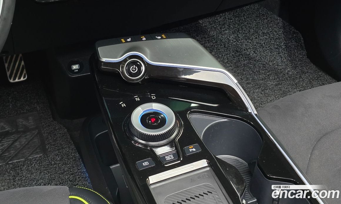 Kia EV6 фото 9