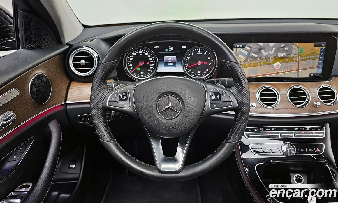 Mercedes-Benz E-Class W213 фото 13
