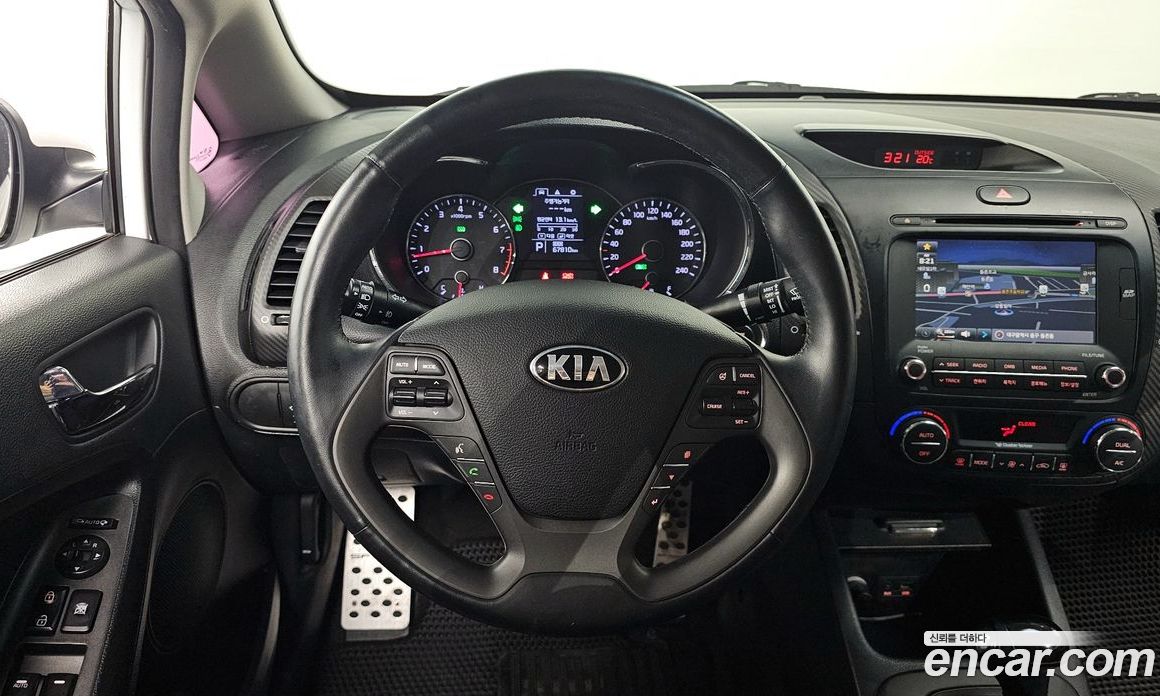 Kia K3 1st Gen фото 13