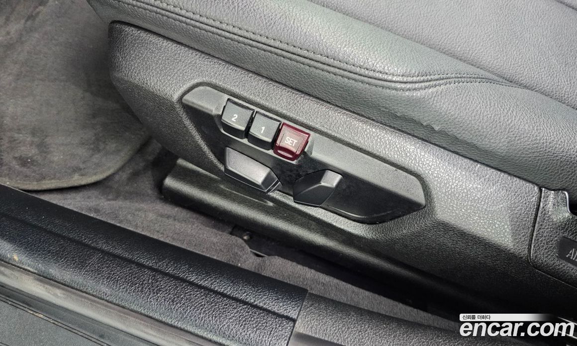 BMW 3-Series (F30) фото 18