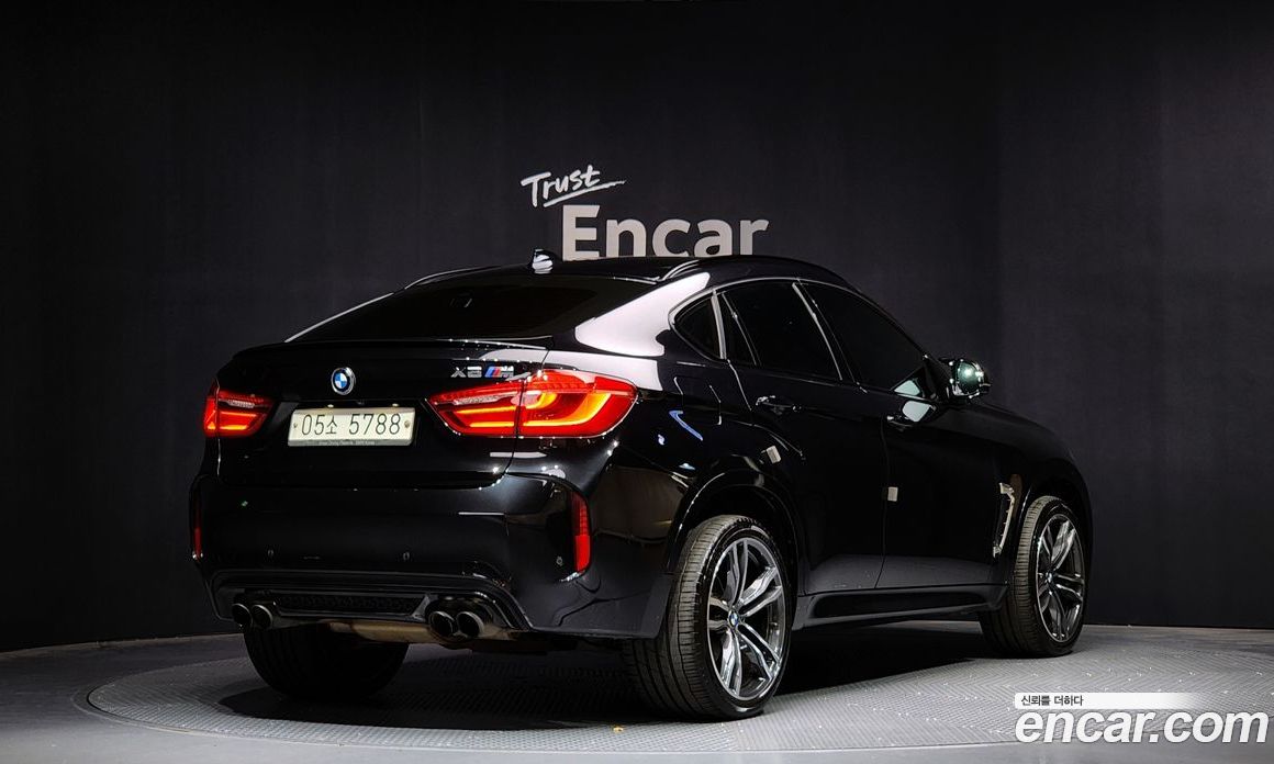 BMW X6M (F16) фото 2
