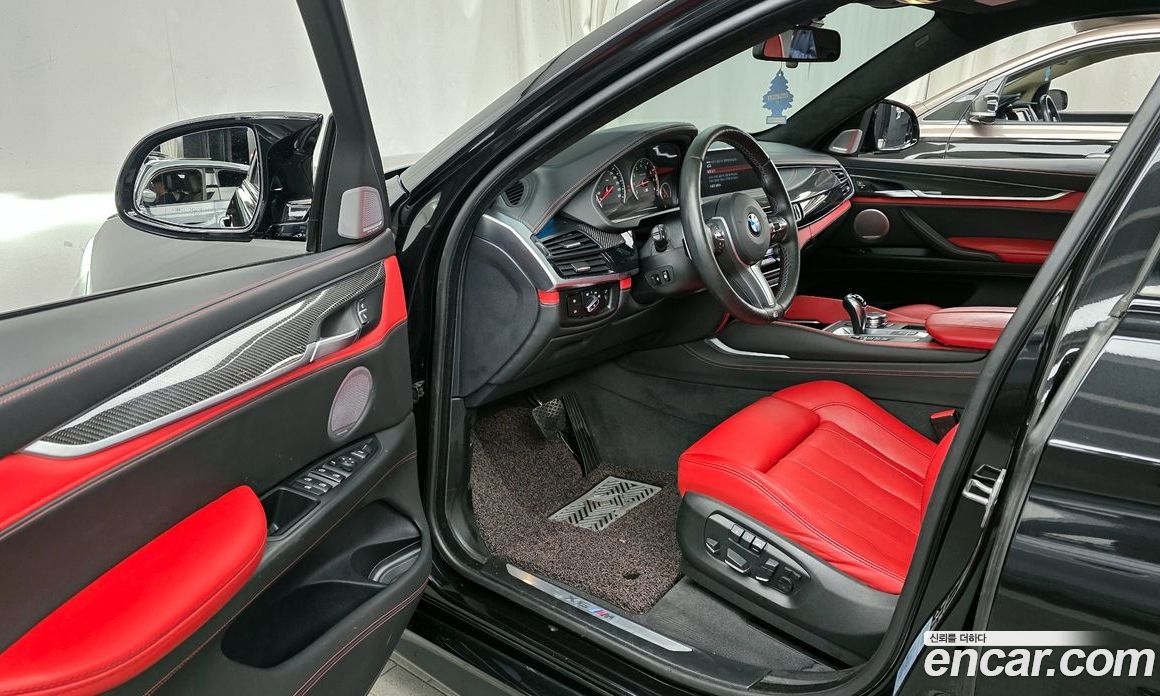 BMW X6M (F16) фото 10