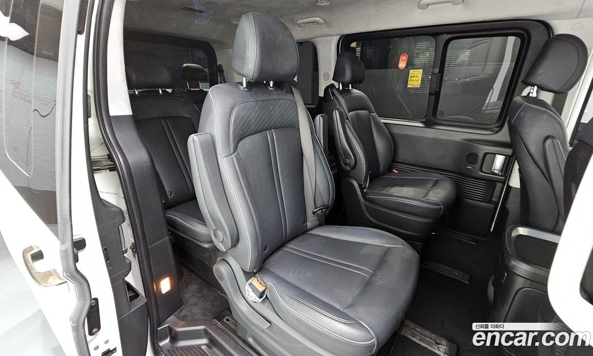 Hyundai Staria фото 19