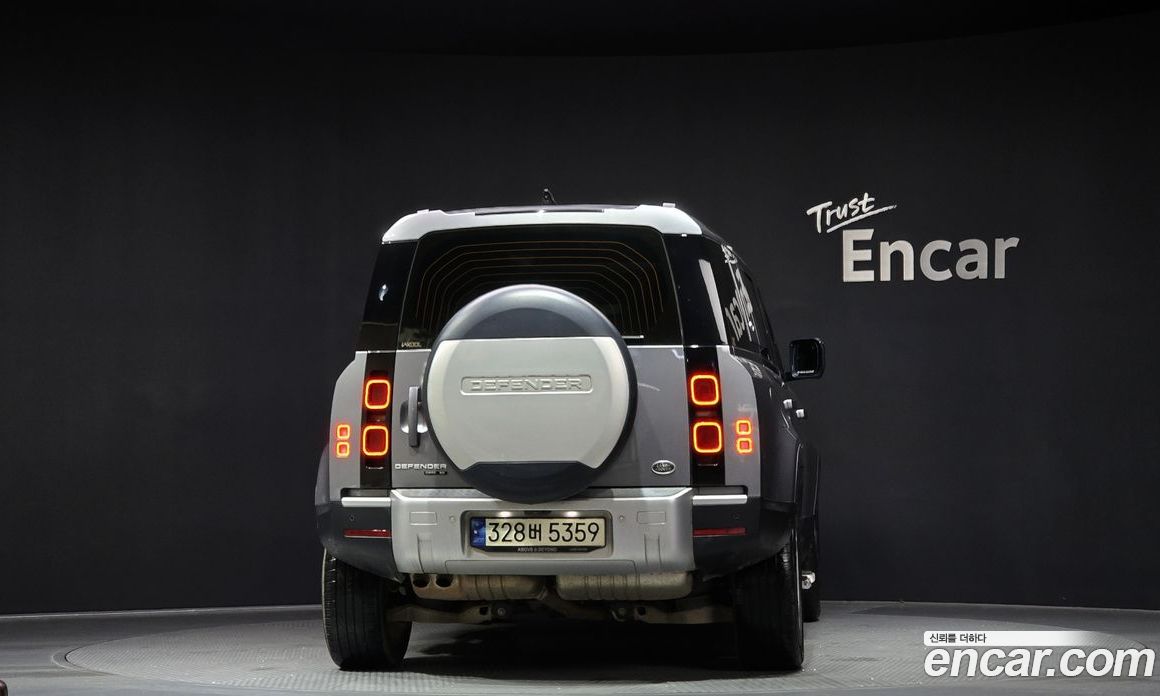 Land Rover Defender (L663) фото 4