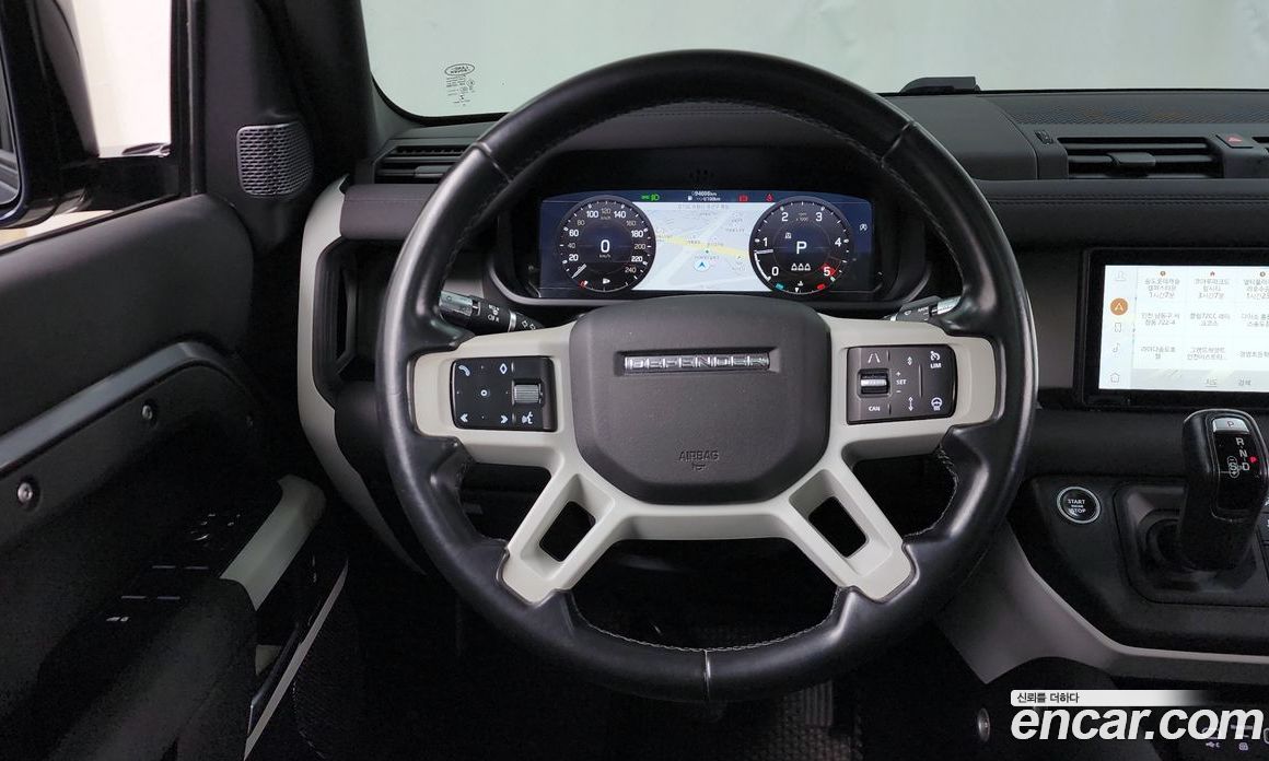 Land Rover Defender (L663) фото 13