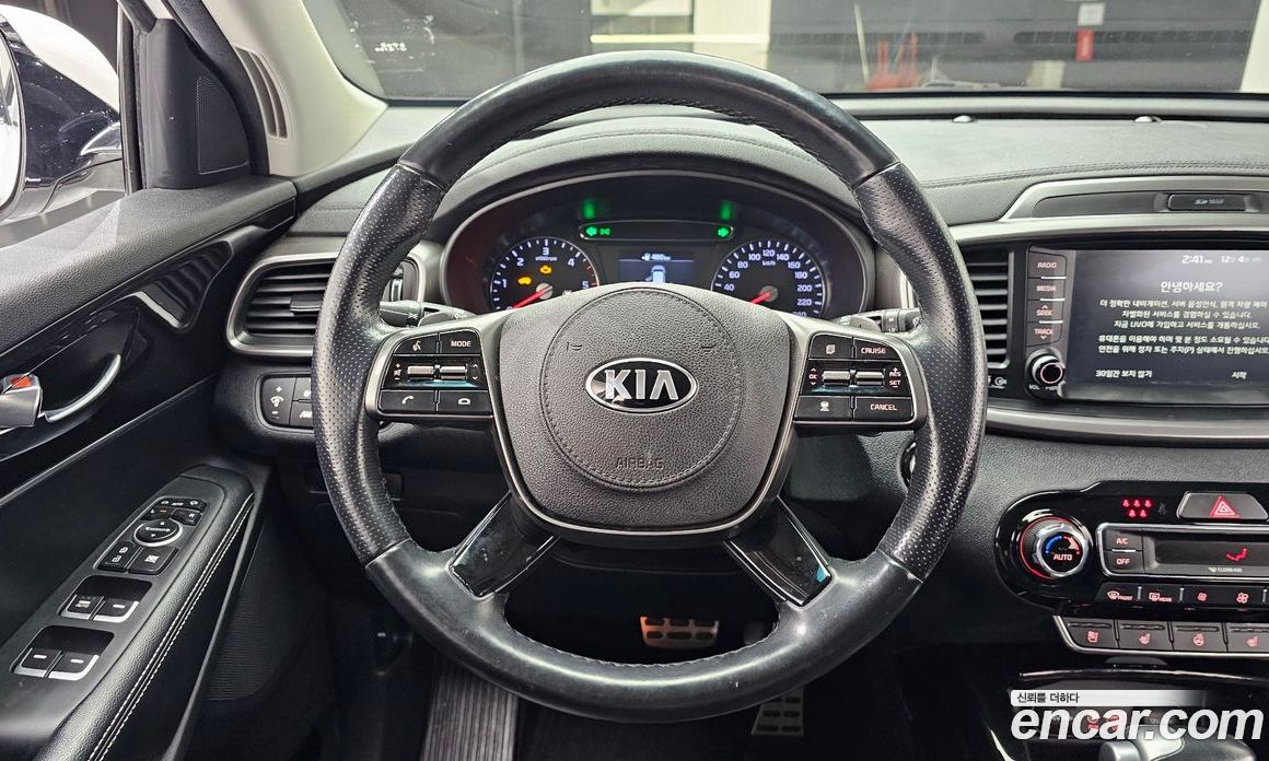 Kia Sorento 3rd Gen Restyling фото 14