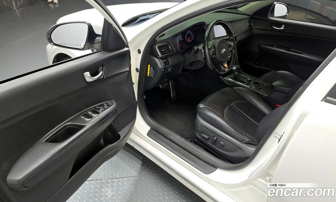 Kia K5 2nd Gen фото 10