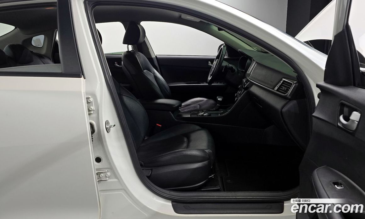 Kia K5 2nd Gen фото 11