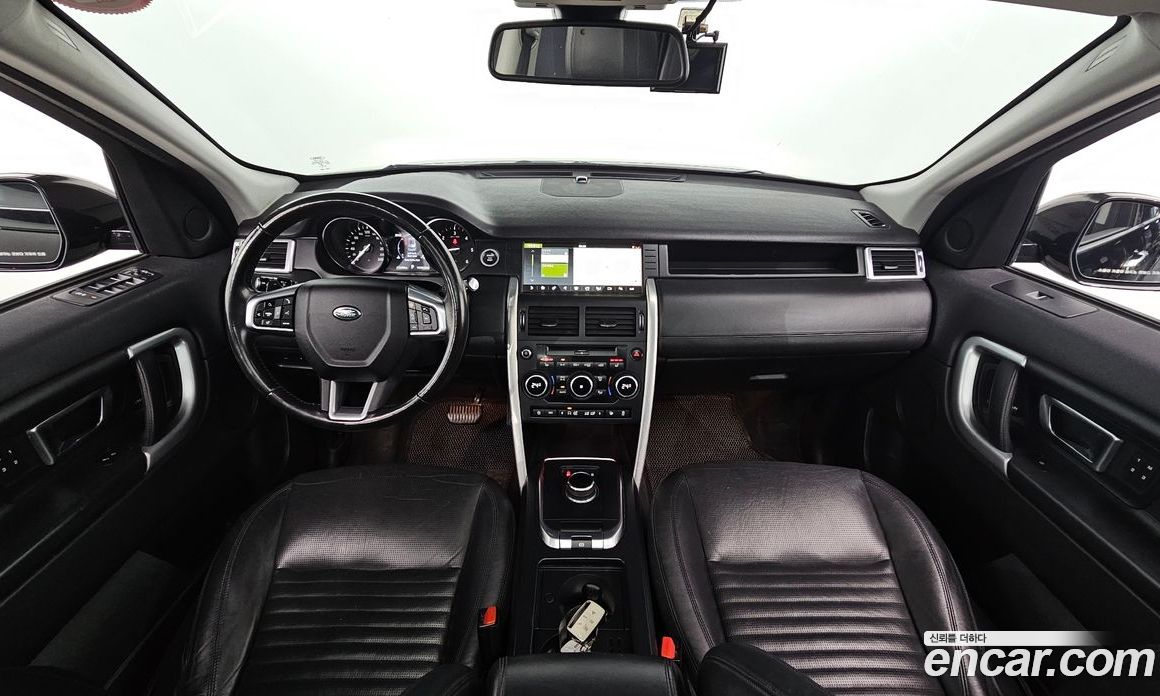 Land Rover Discovery Sport 1st Gen фото 7