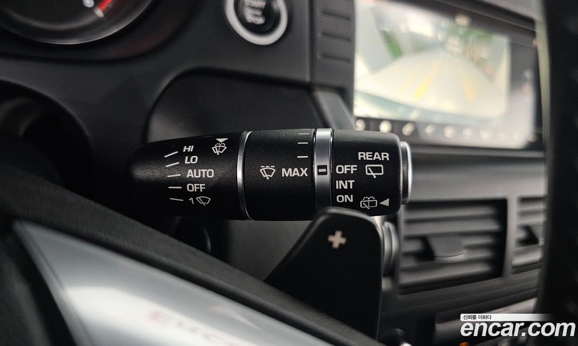 Land Rover Discovery Sport 1st Gen фото 18