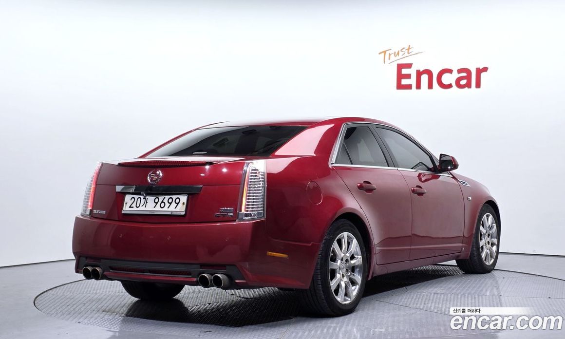 Cadillac CTS 2nd Gen фото 2